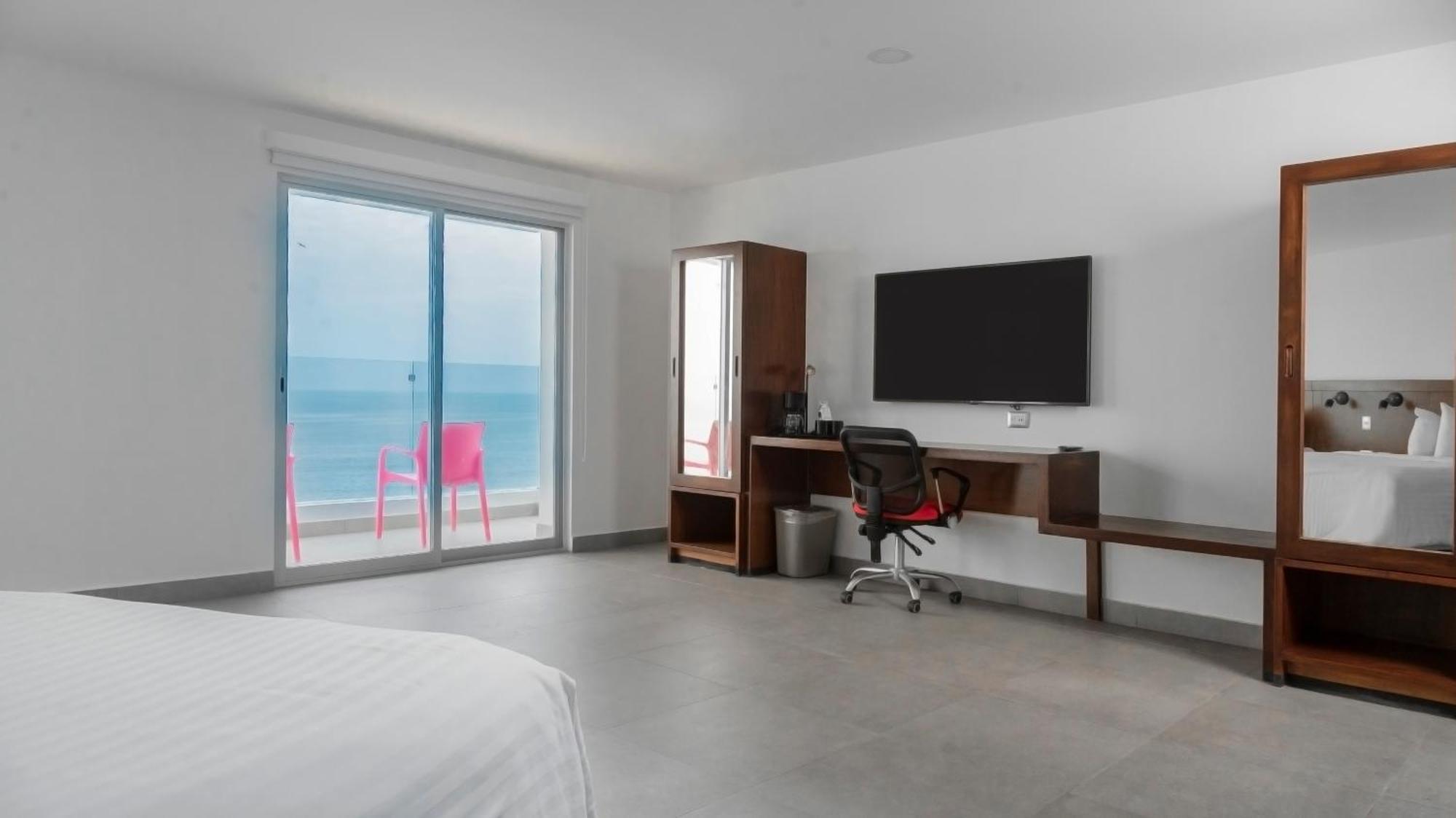 Park Inn By Radisson Mazatlán Exterior foto
